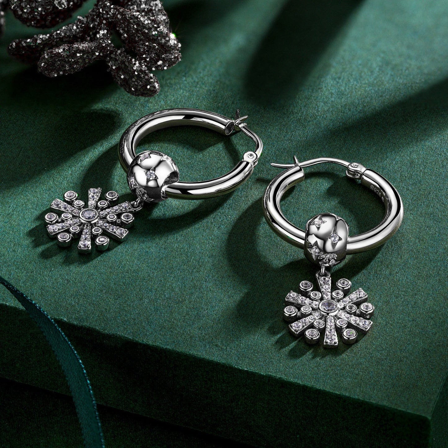 Sterling Silver Brilliant White Snowflake Charms Earrings Set In White Gold Plated