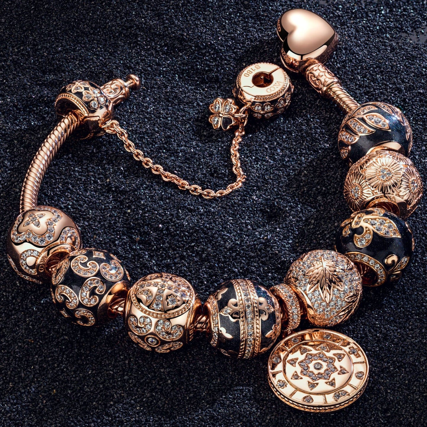 [💥As @evy_onelove's Pick] Memories Of Versailles Tarnish-resistant Silver Charms Bracelet Set With Enamel In Rose Gold Plated