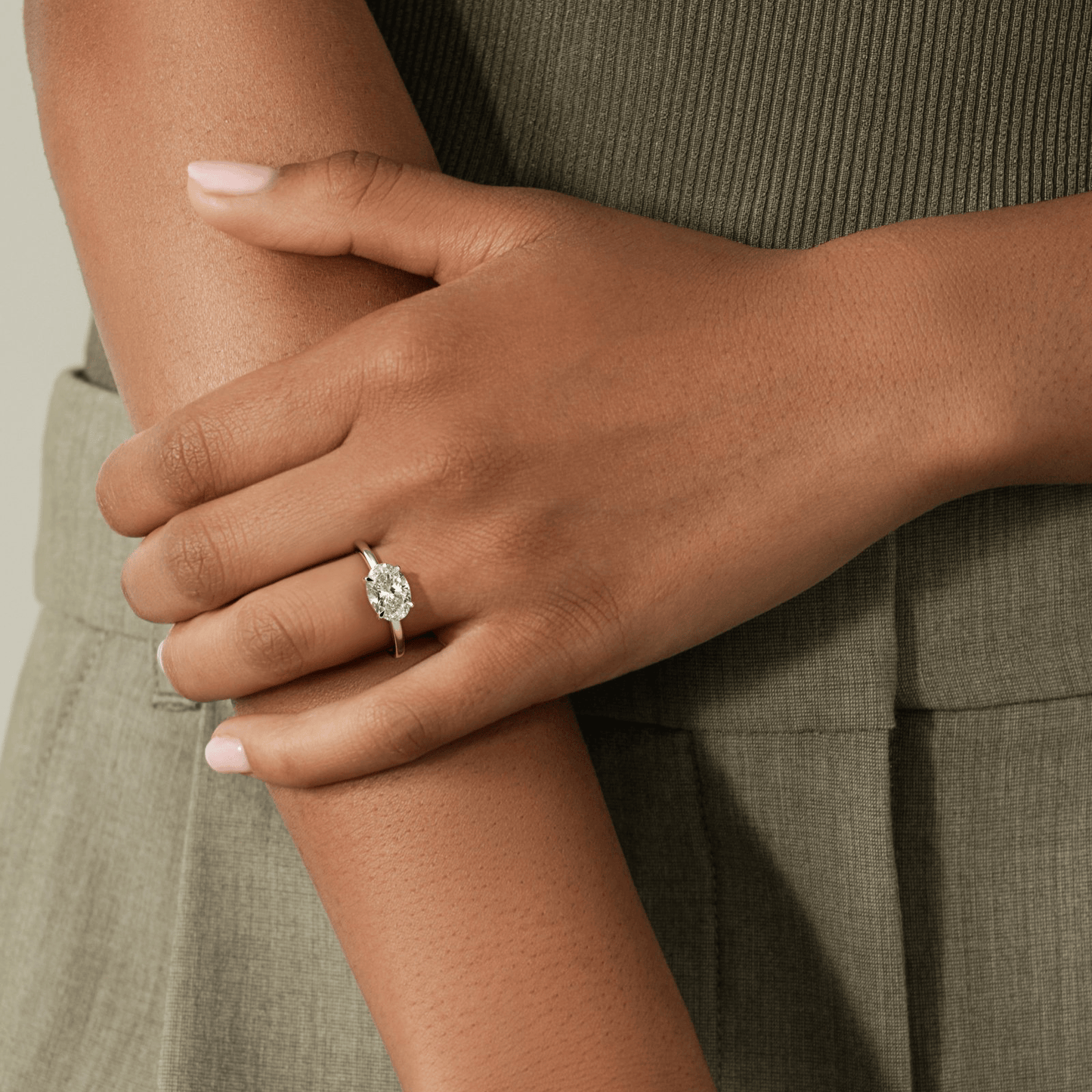 2ct Oval Lab-Grown Diamond East-West Claw Solitaire with Raised Basket Gallery Engagement Ring in Solid 14K Yellow Gold (Includes IGI Certification from International Gemological Institute)