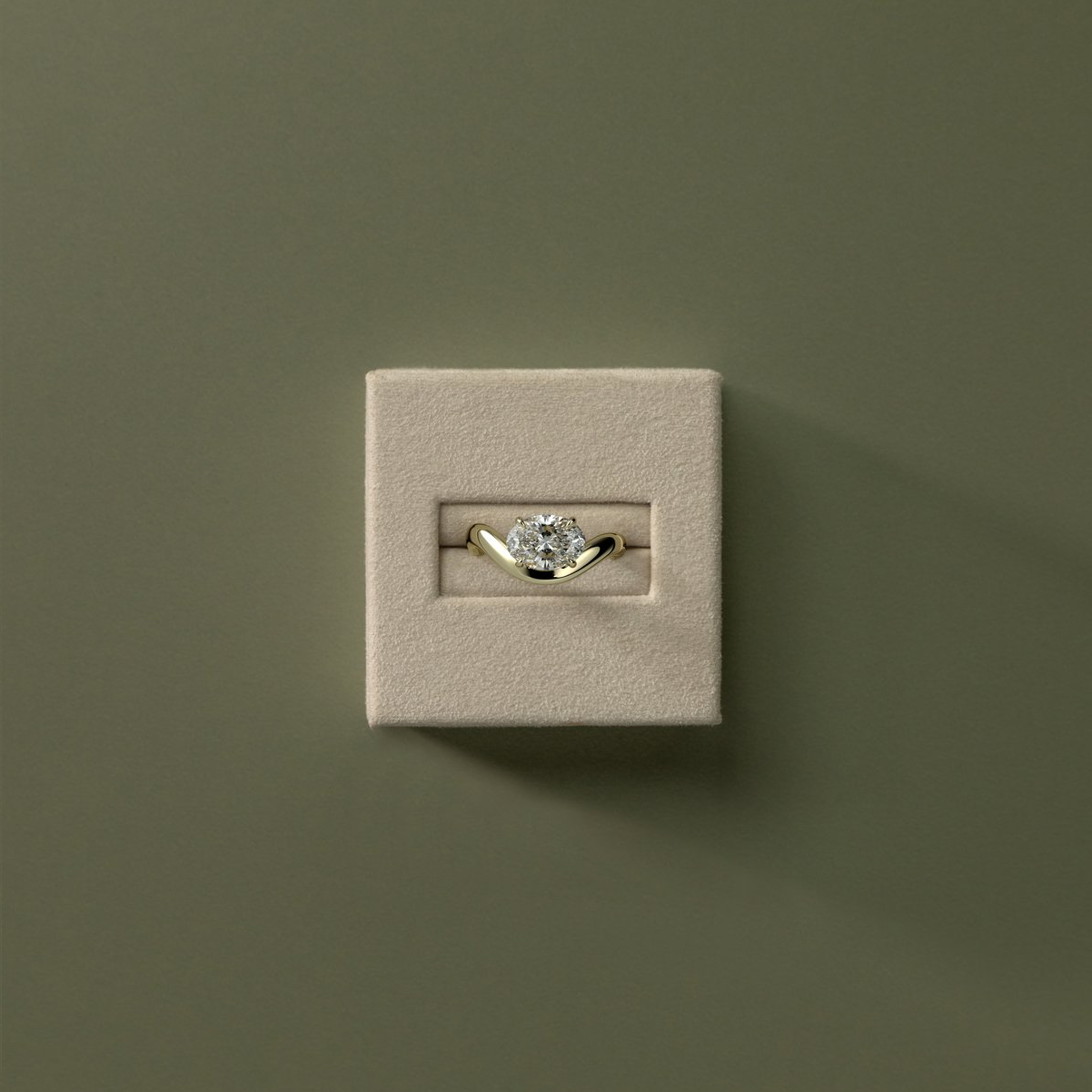 2ct Oval Lab-Grown Diamond East-West Claw Solitaire with Wave Band Engagement Ring Tarnish-resistant Silver In 14K Gold Plated (Includes IGI Certification from International Gemological Institute)