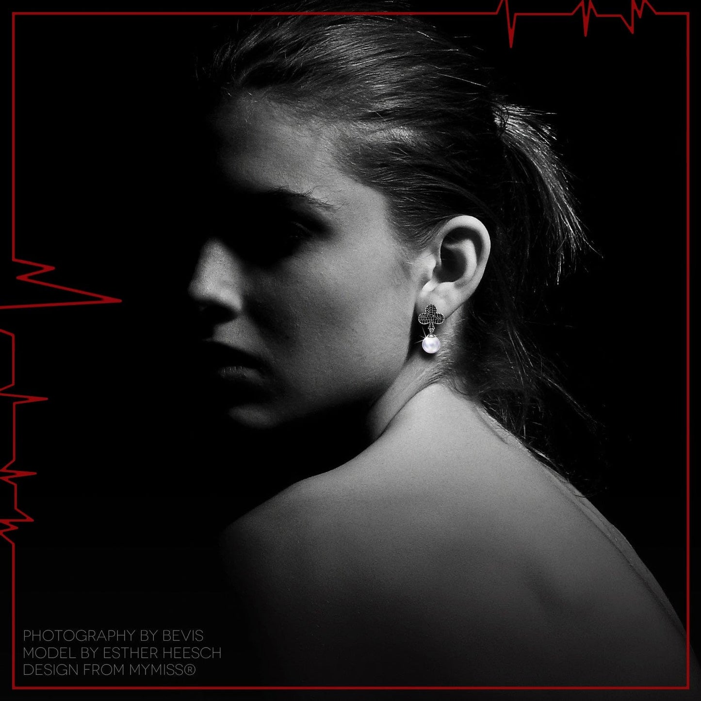 Halloween Treats Exclusive: Spend Over $200 In A Single Purchase To Get This Sterling Silver Silver Midnight Clover Necklace and Earrings In White Gold Plated For FREE - (Ships With Order, No Need To Add To Cart)