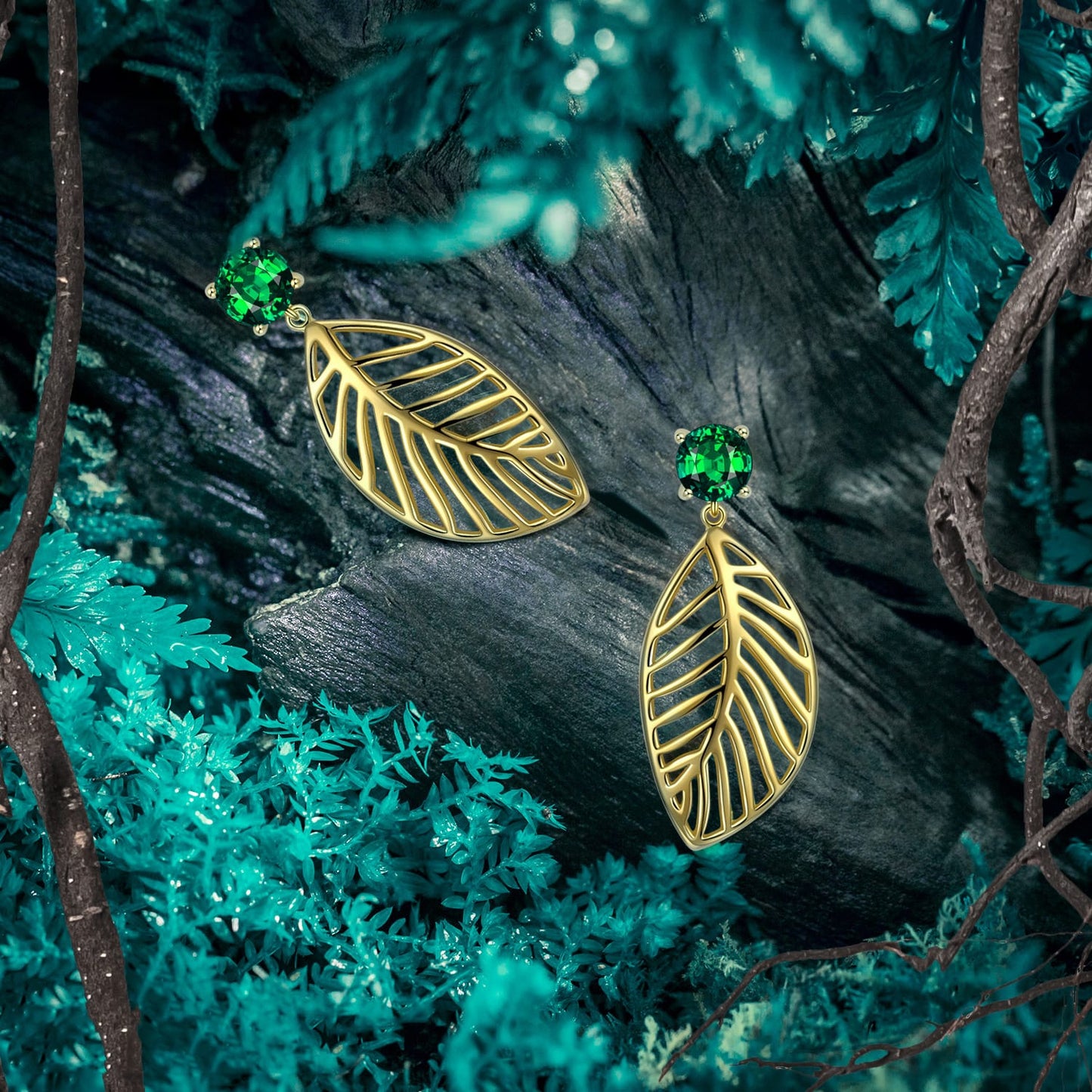 Emerald Green Glass Leaf Dangle Earrings in Solid 925 Sterling Silver