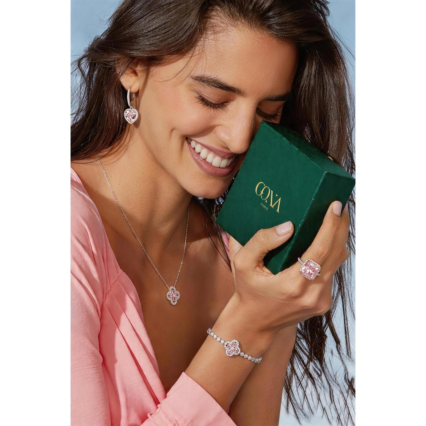 Fleur Quadrifoglio Gem Chain Bracelet in White Gold Plated Finish