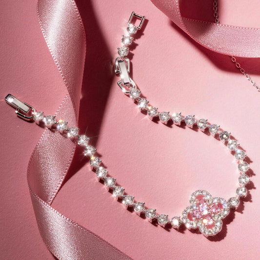 gona- Fleur Quadrifoglio Gem Chain Bracelet in White Gold Plated Finish