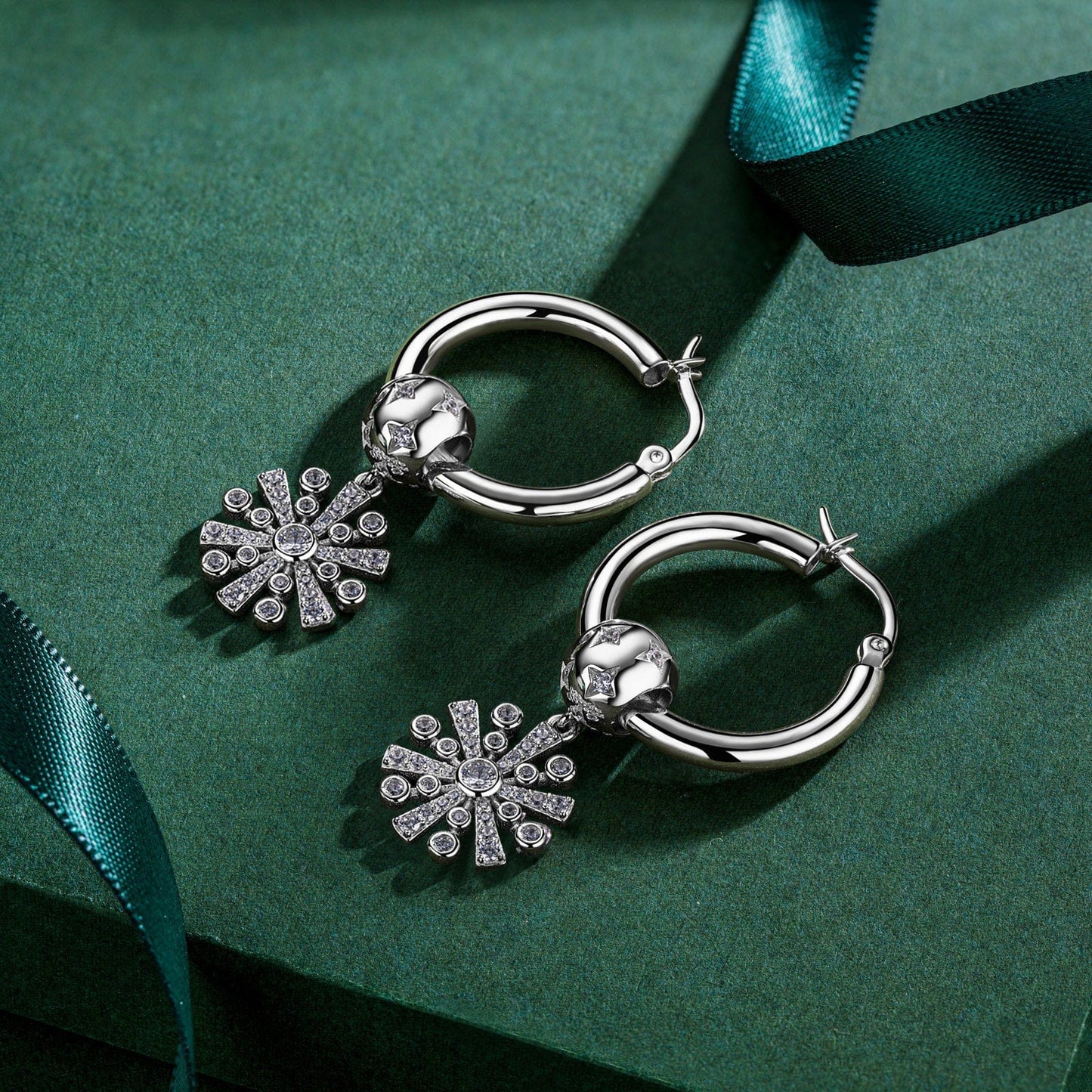 Sterling Silver Brilliant White Snowflake Charms Earrings Set In White Gold Plated