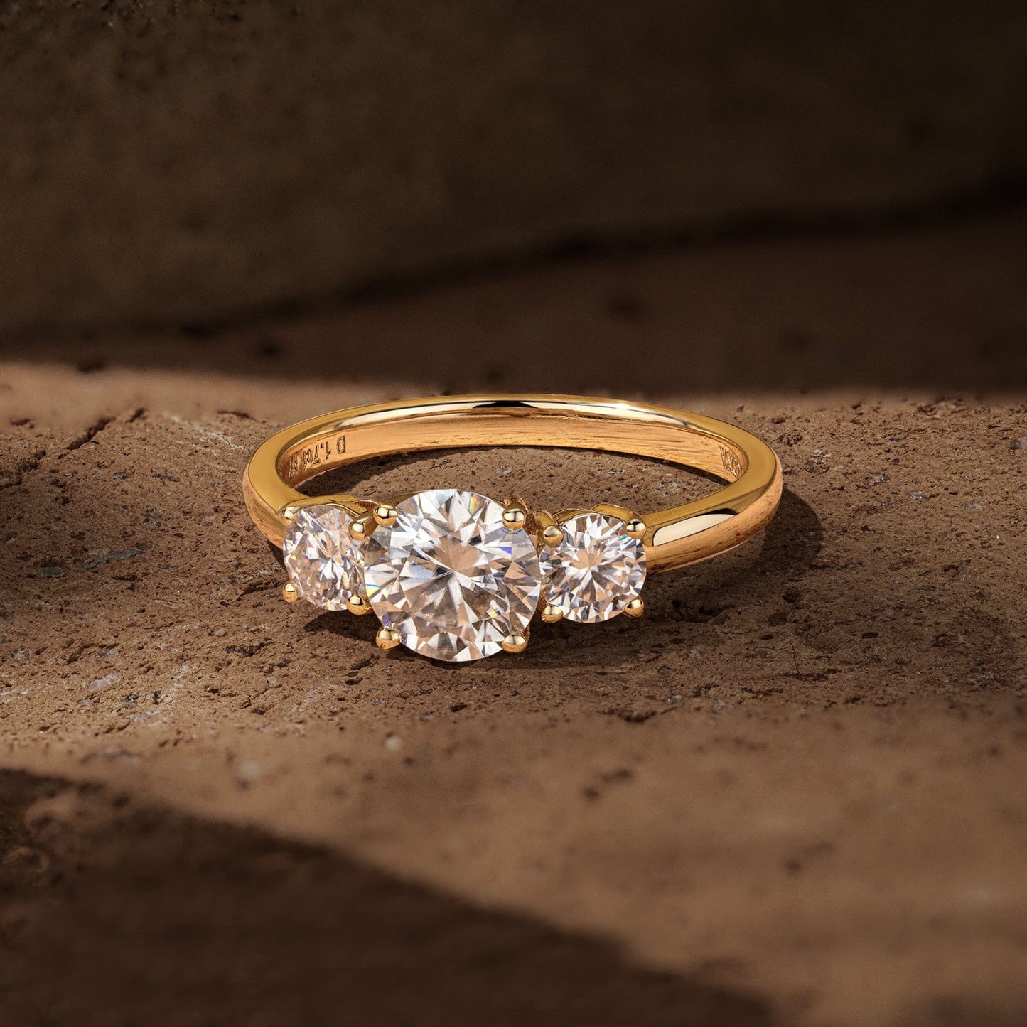 IGI Certified Lab-Grown Round Brilliant Cut Diamond - Three Stone Classic Engagement Ring 14K Yellow Gold Plated (Includes IGI Certification from International Gemological Institute)