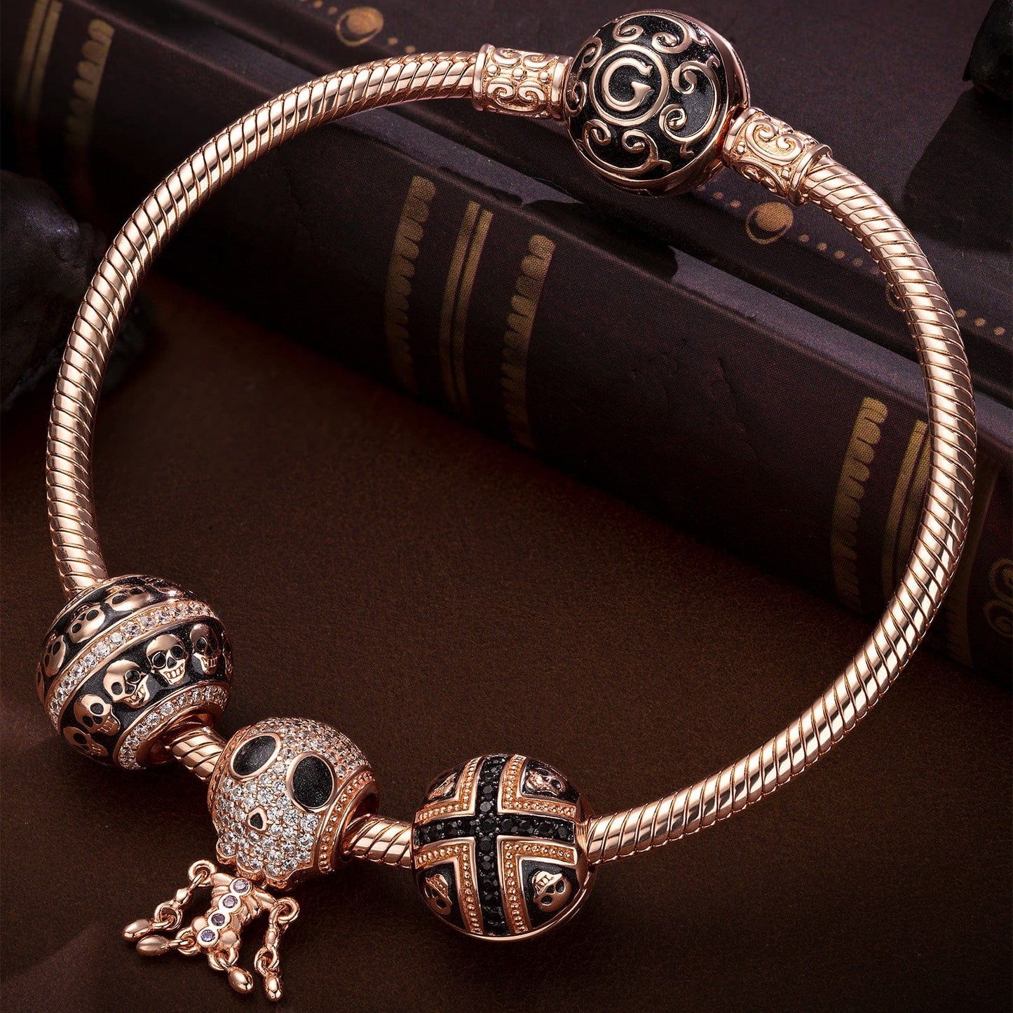 The Skull Mirage Tarnish-resistant Silver Charms Bracelet Set With Enamel In Rose Gold Plated (Includes bracelet and all charms shown)