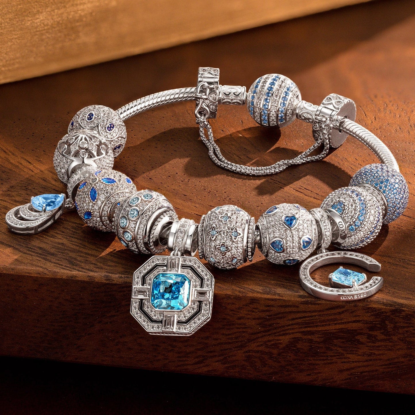 Sterling Silver Art Gallery Stroll Charms Bracelet Set In White Gold Plated (Includes bracelet and all charms shown)